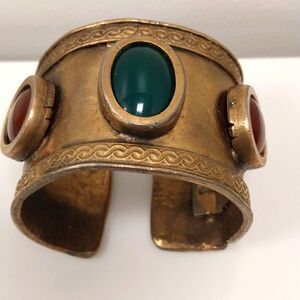 R.J. GRAZIANO 3 Stone "Spring Opening" Bracelt..EUC